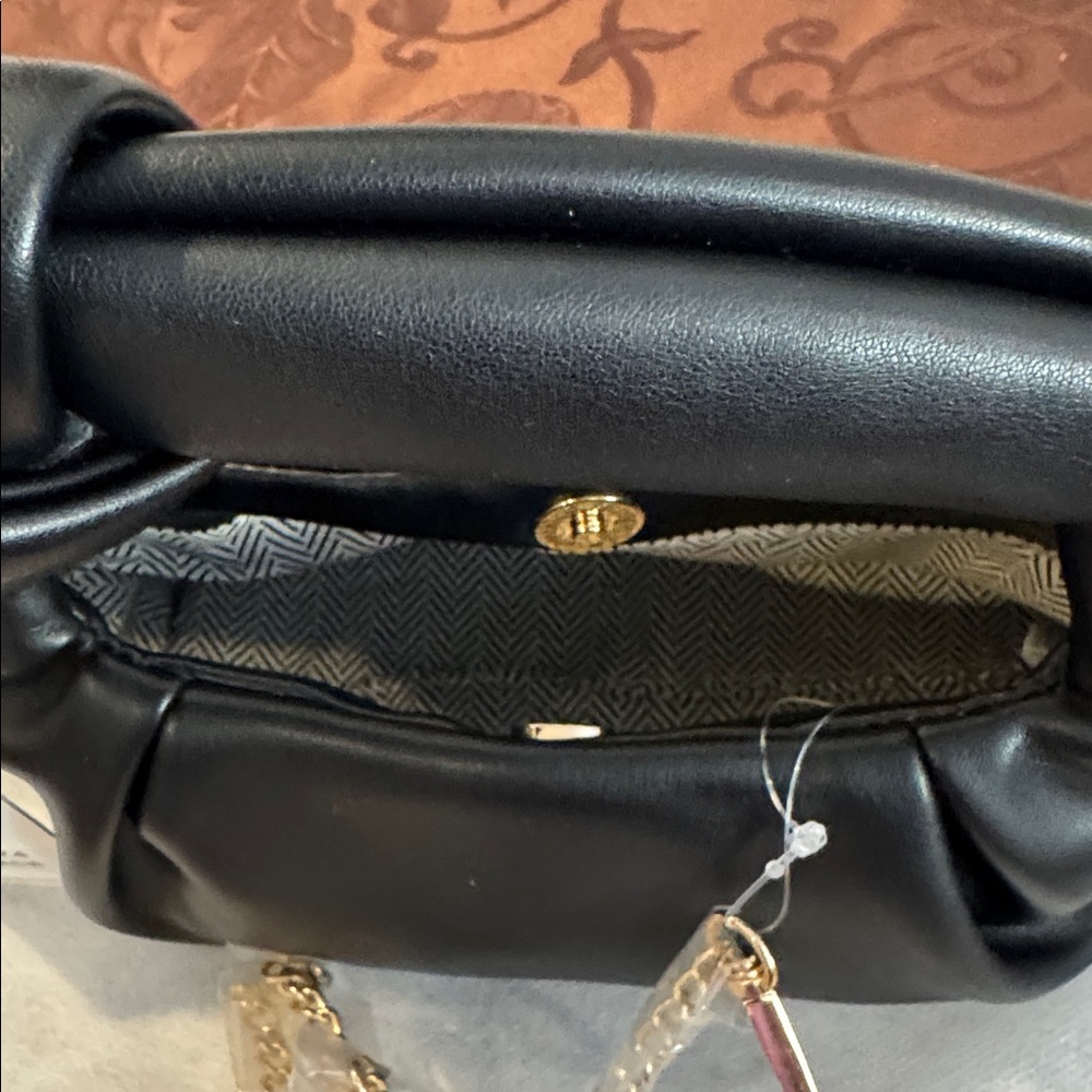 Urban Expressions Knot Crossbody Bag - Picture 9 of 15